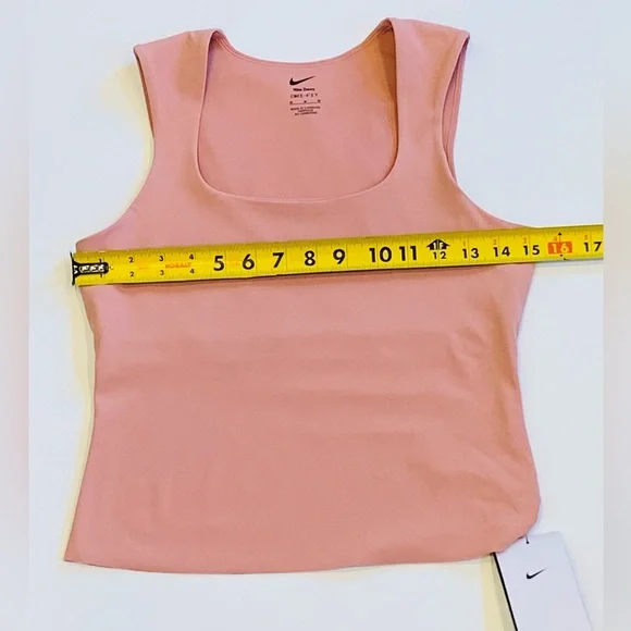 Nike Zenvy Women's Dri-FIT Tank Top shelf bra NWT perfect M size NWT so soft - Picture 8 of 9